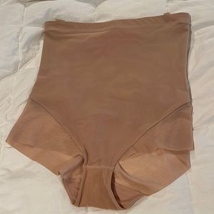 Honey Love Super Power Brief Shapewear size 1x